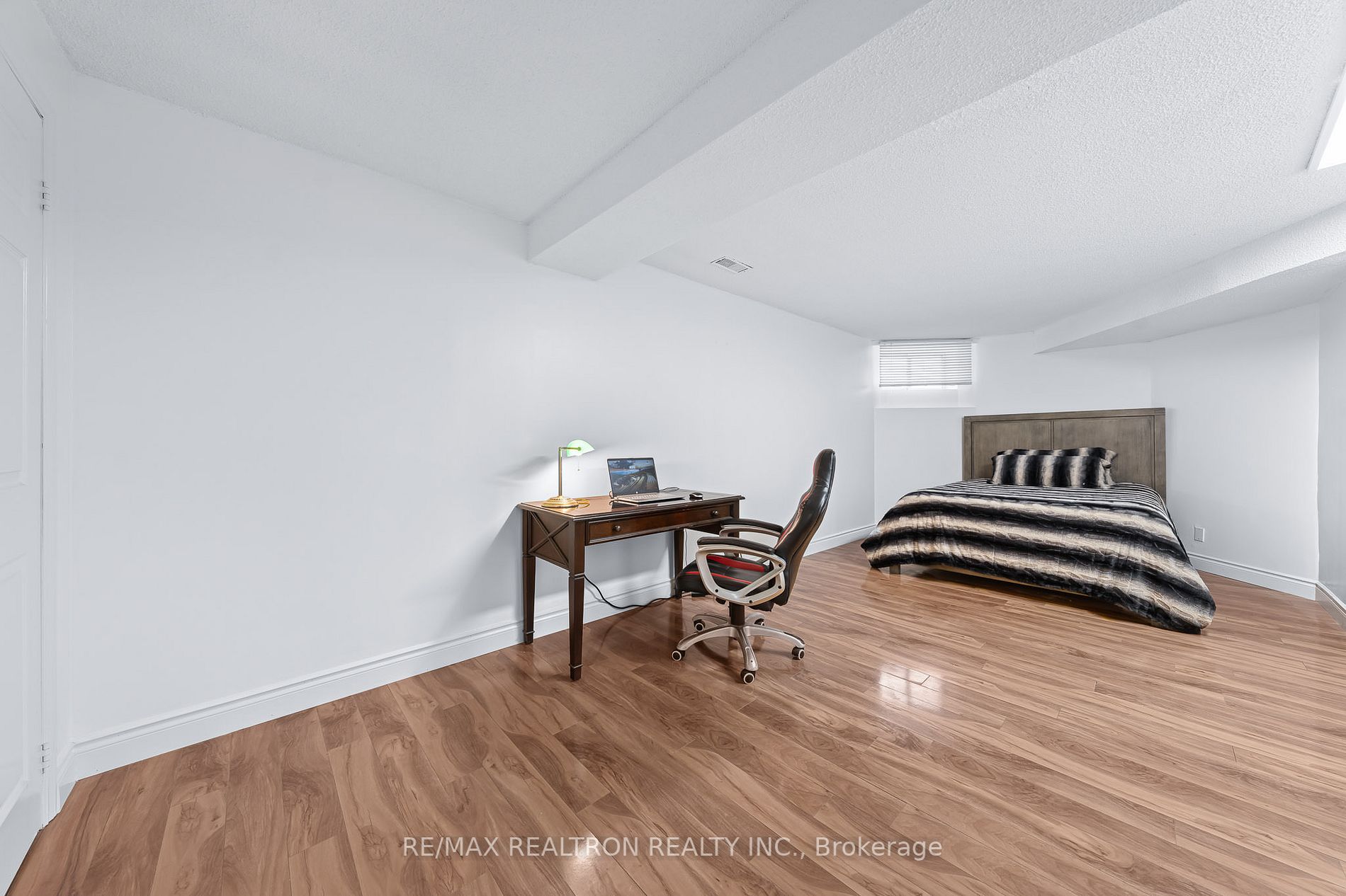 31 Westbourne Crt
