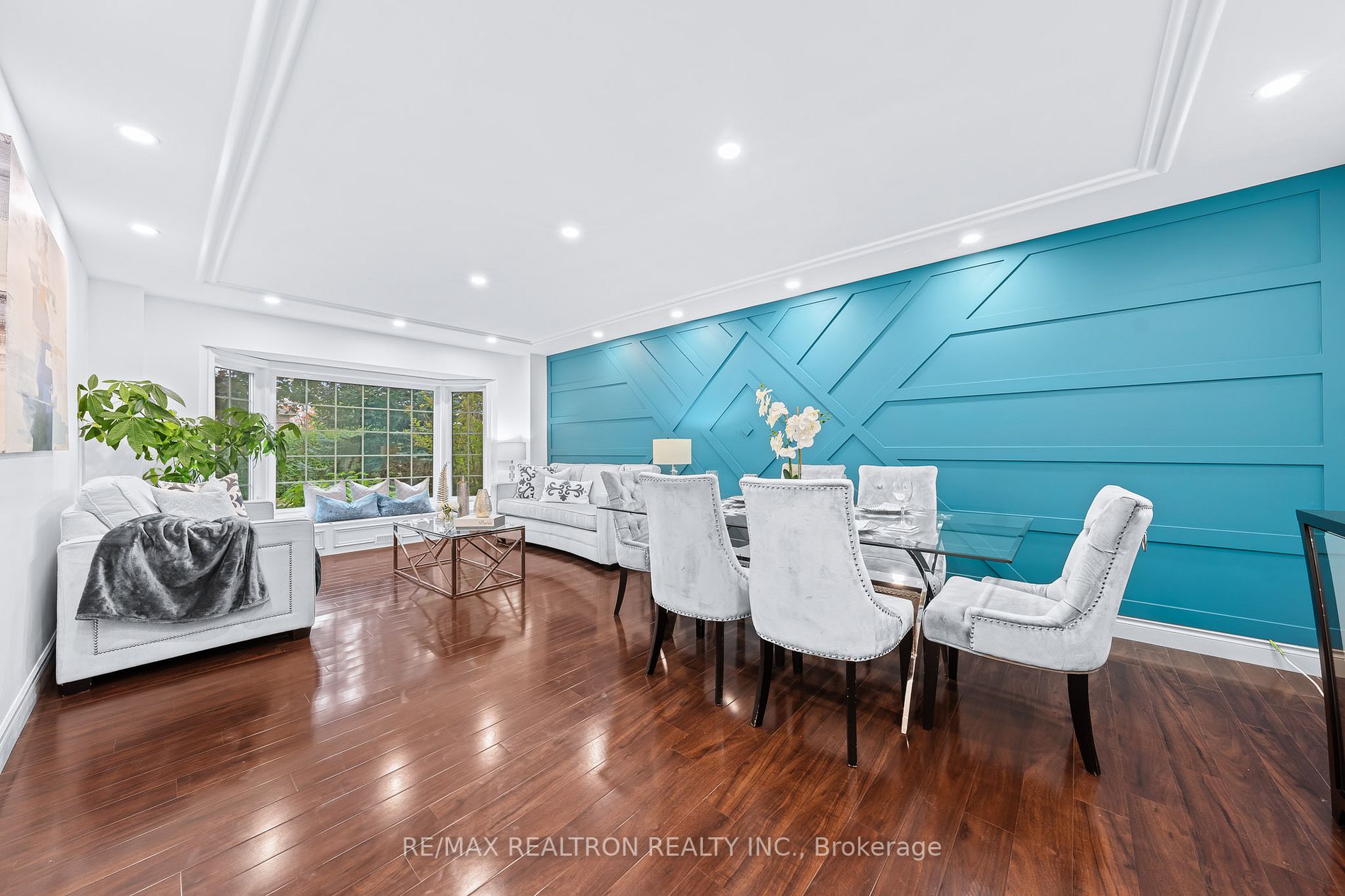31 Westbourne Crt