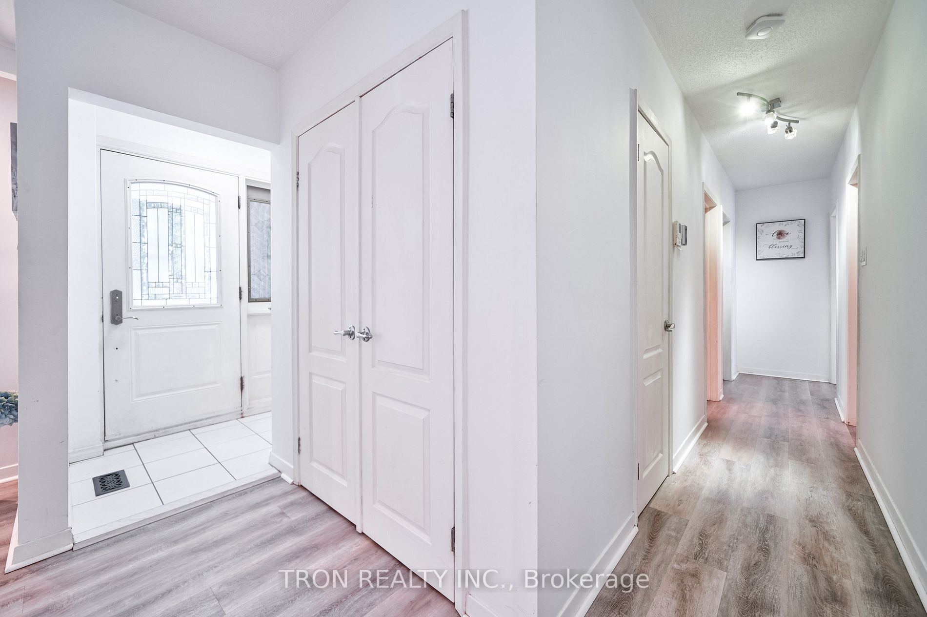 123 Sherwood Forest Drive