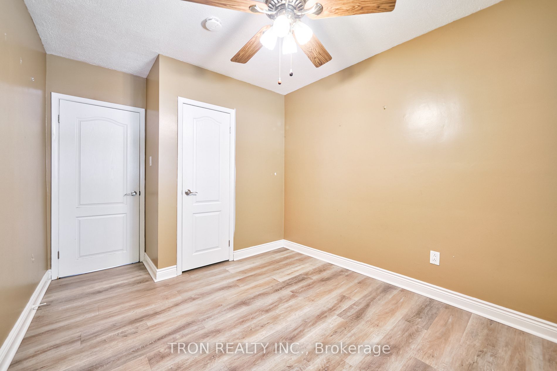 123 Sherwood Forest Drive