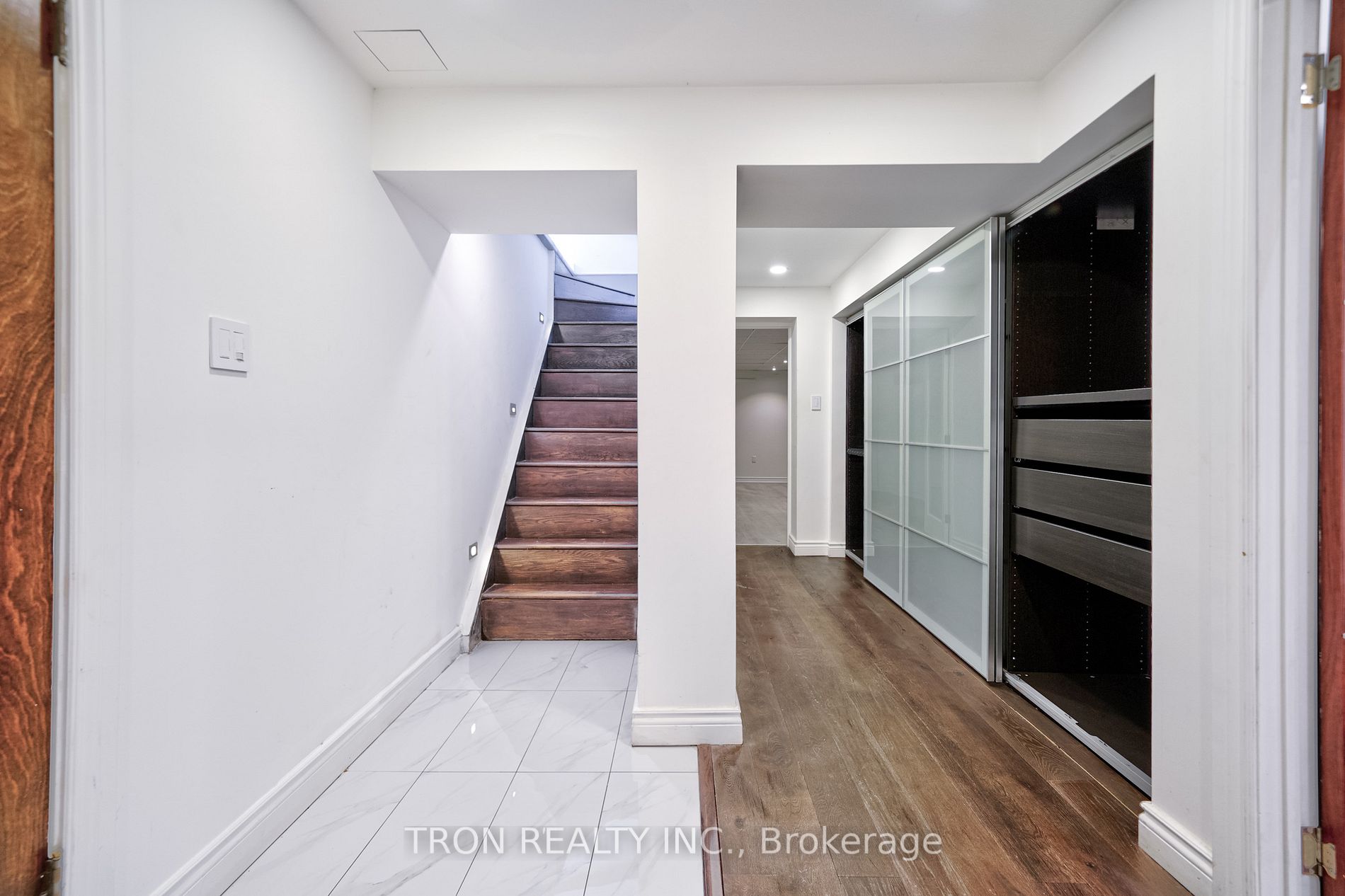 123 Sherwood Forest Drive
