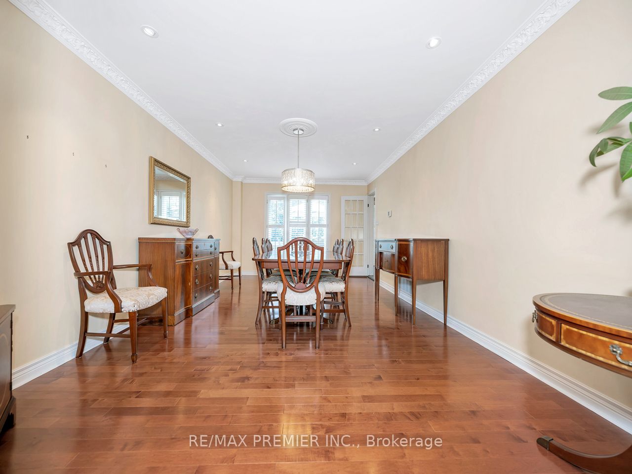 47 Kingsnorth Blvd