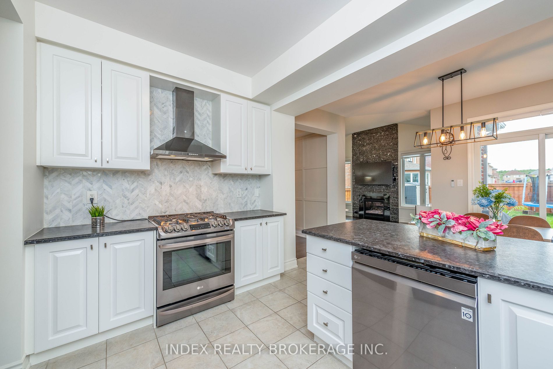 14 Empire Drive