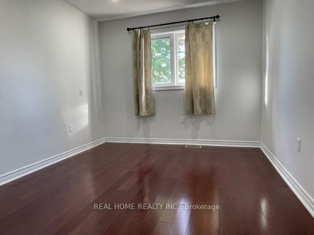 31 Prince Dr