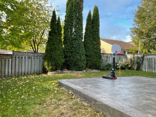 31 Prince Dr