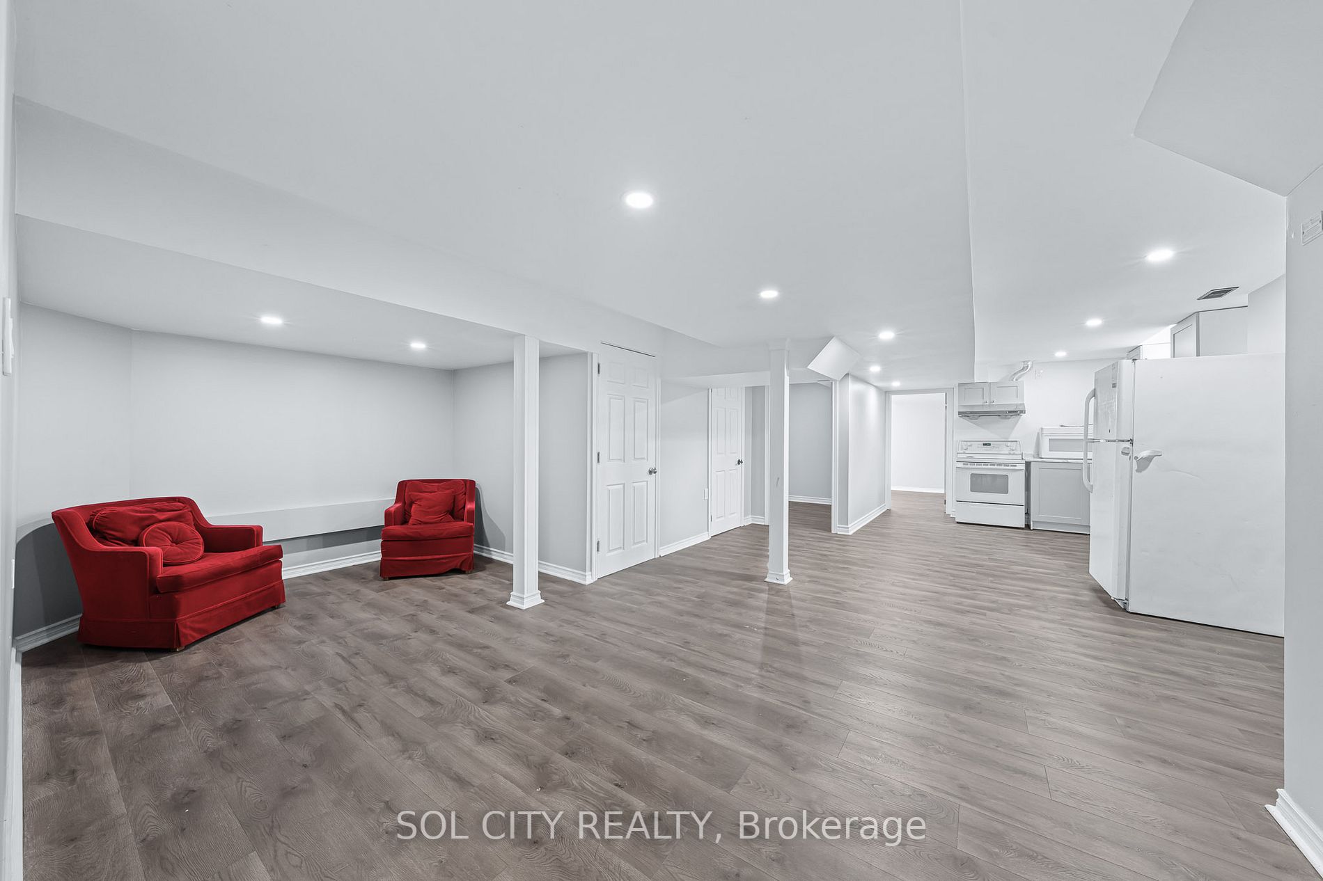 74 Tyndall Dr