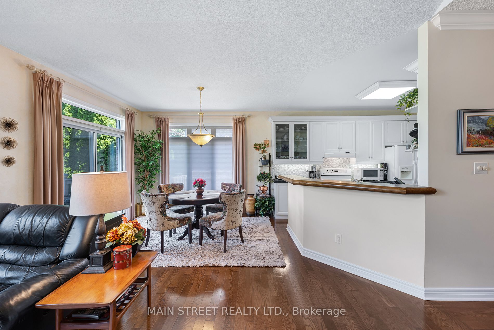 527 Laurelwood Gate