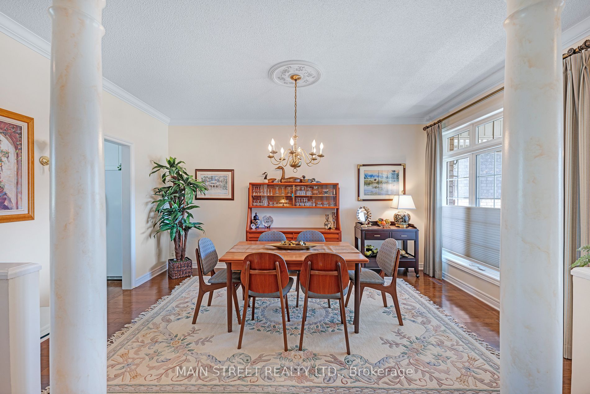 527 Laurelwood Gate