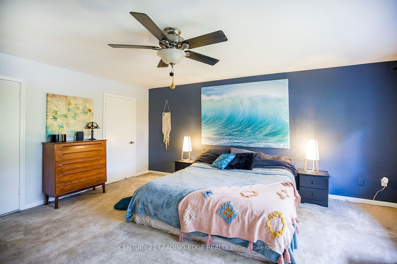 11 Thornbay Drive