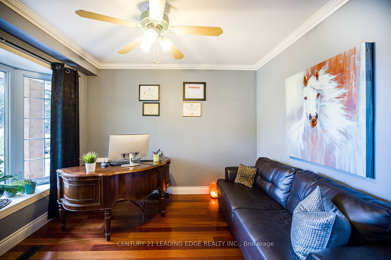 11 Thornbay Drive