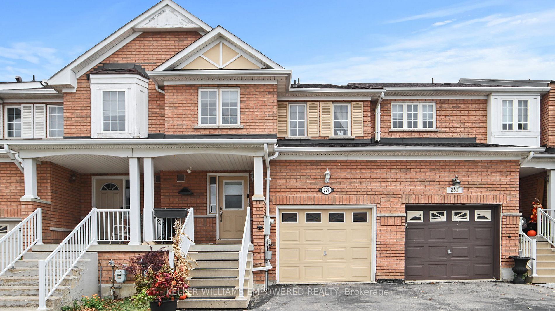229 Stonebriar Dr
