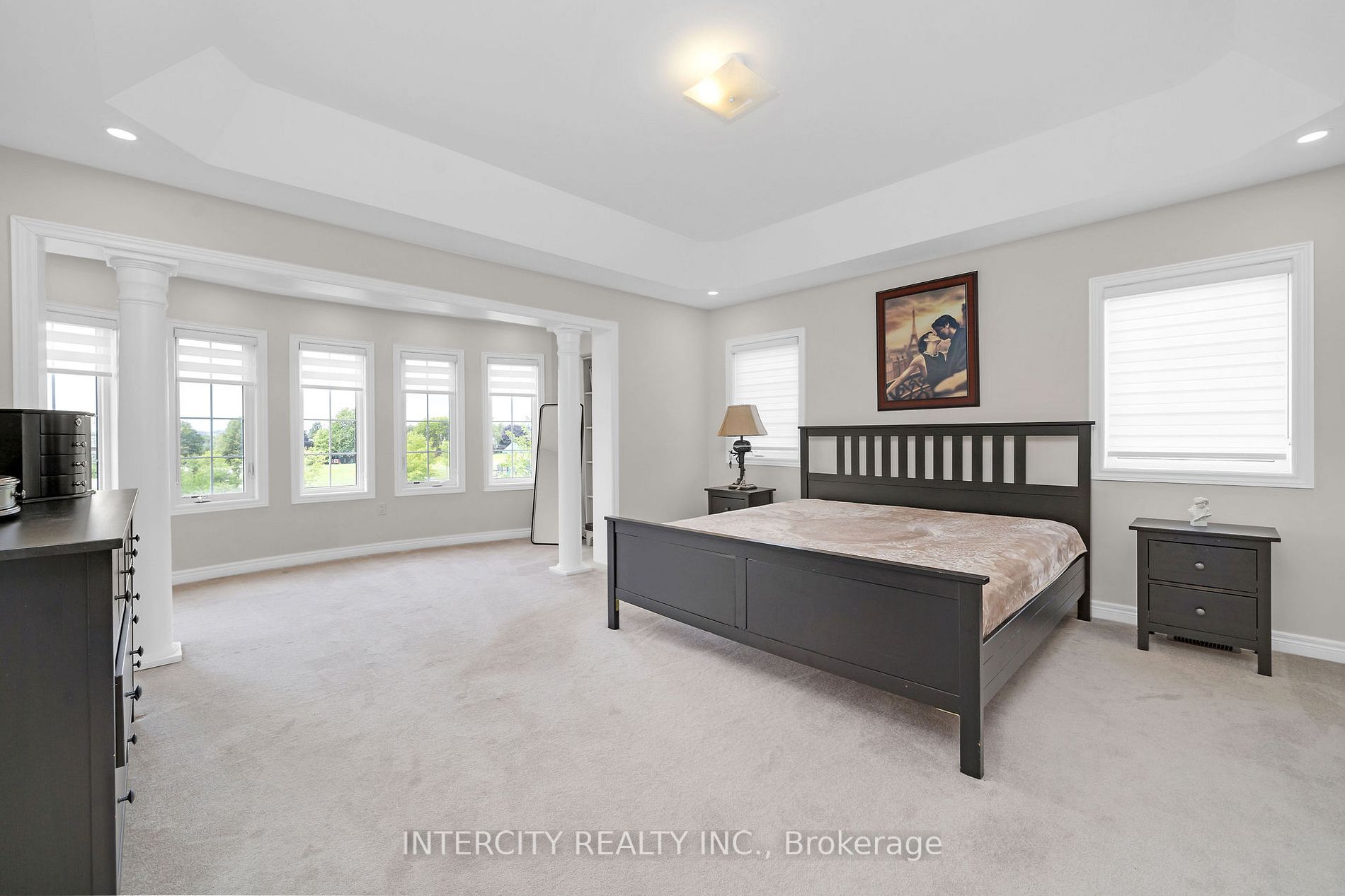 17 Flay Crt