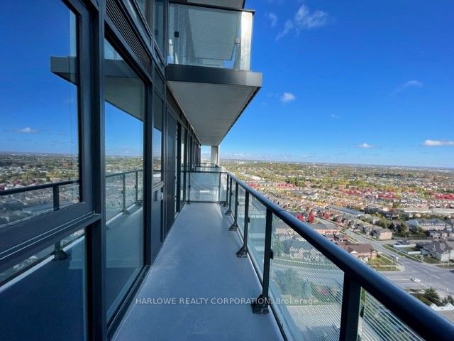 105 Oneida Cres, #2506