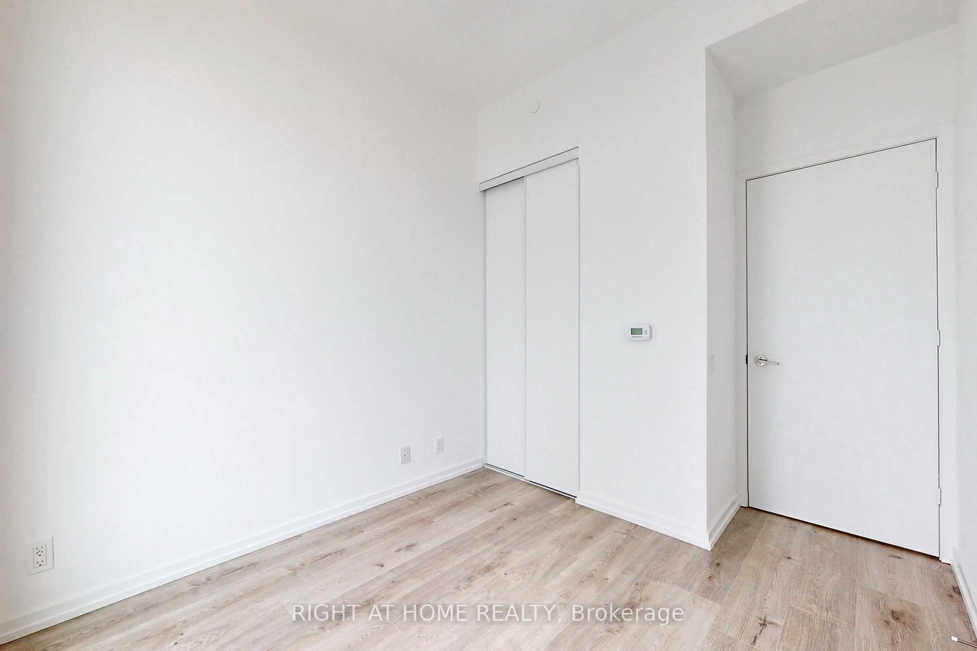 7890 Jane St, #5102