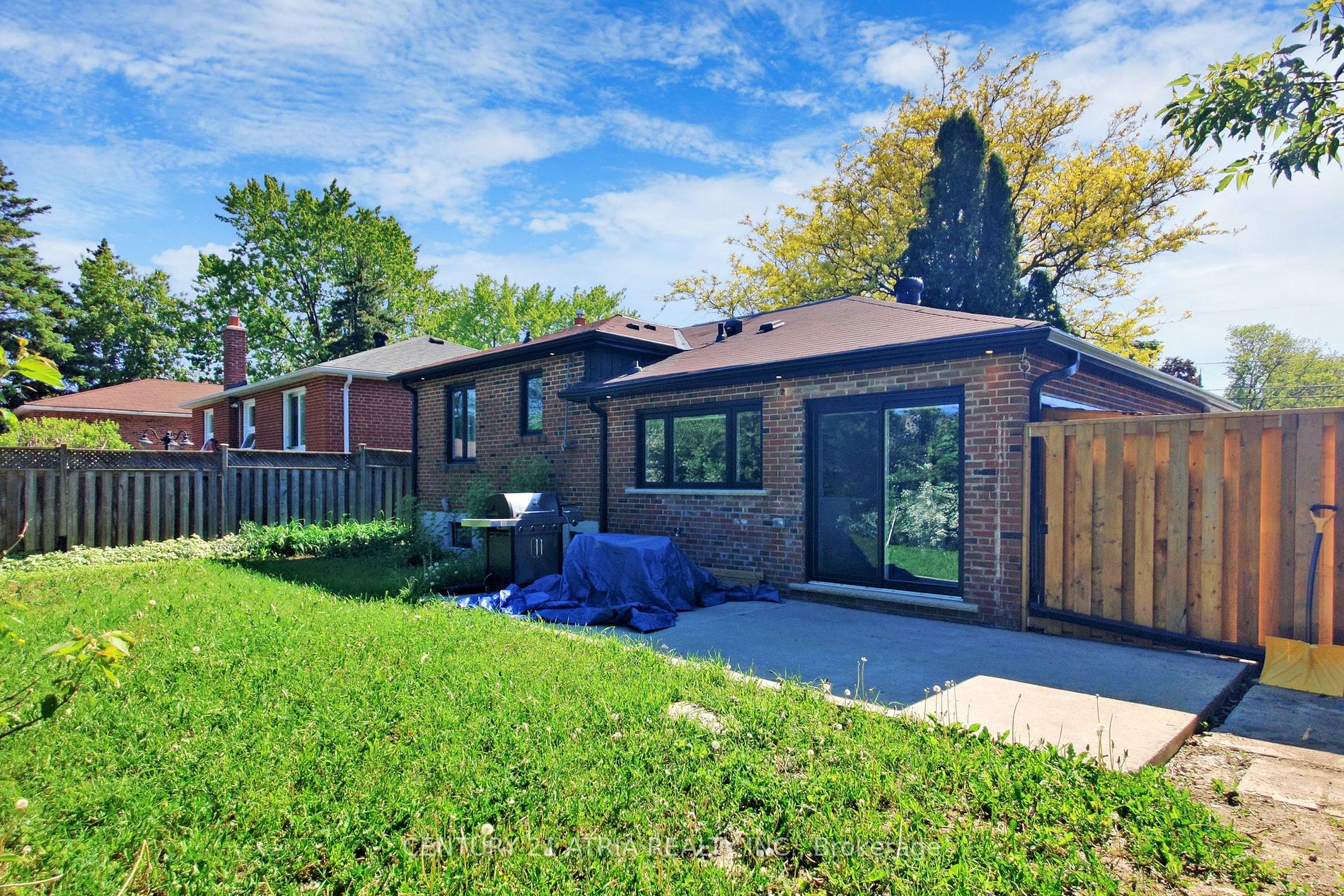 365 Neal Dr