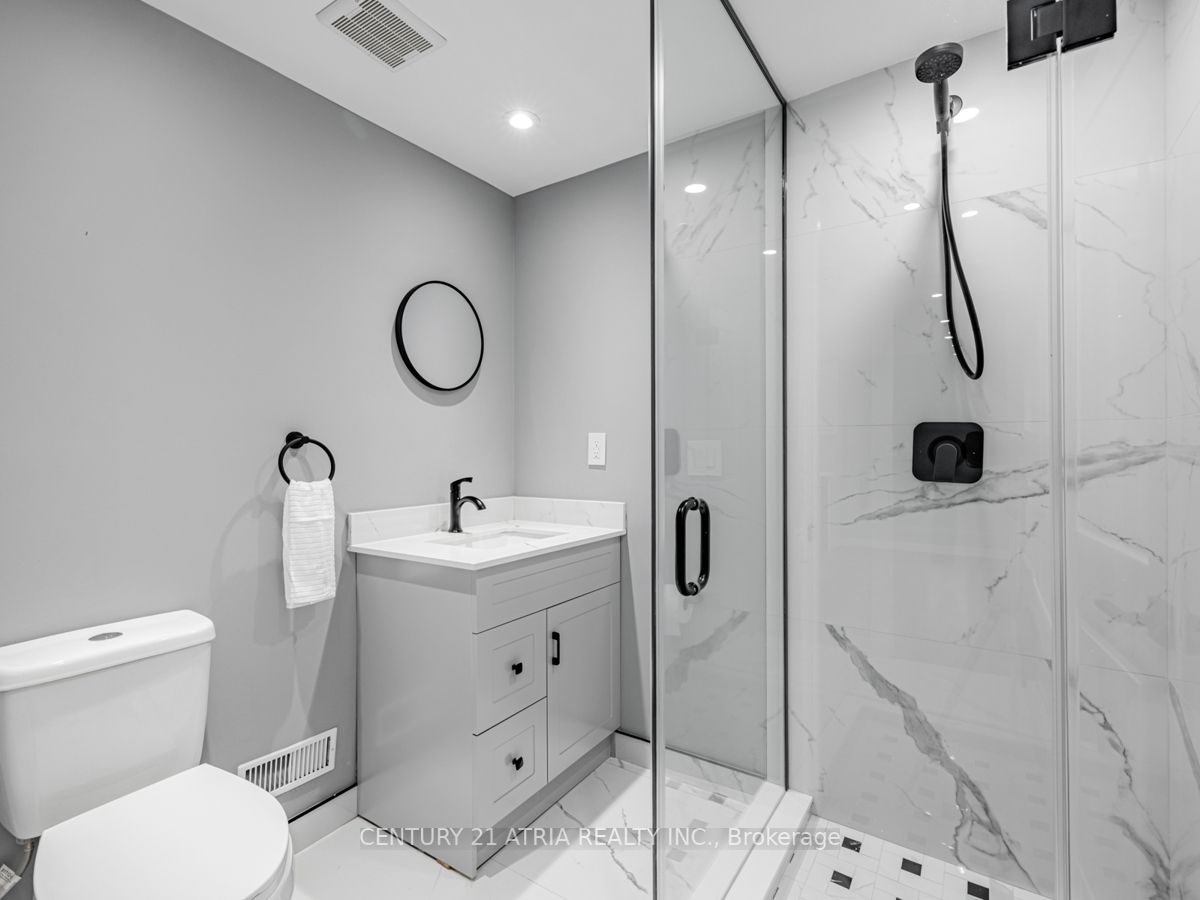 365 Neal Dr
