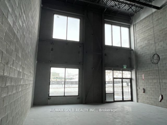 45 Eric T Smith Way, #13