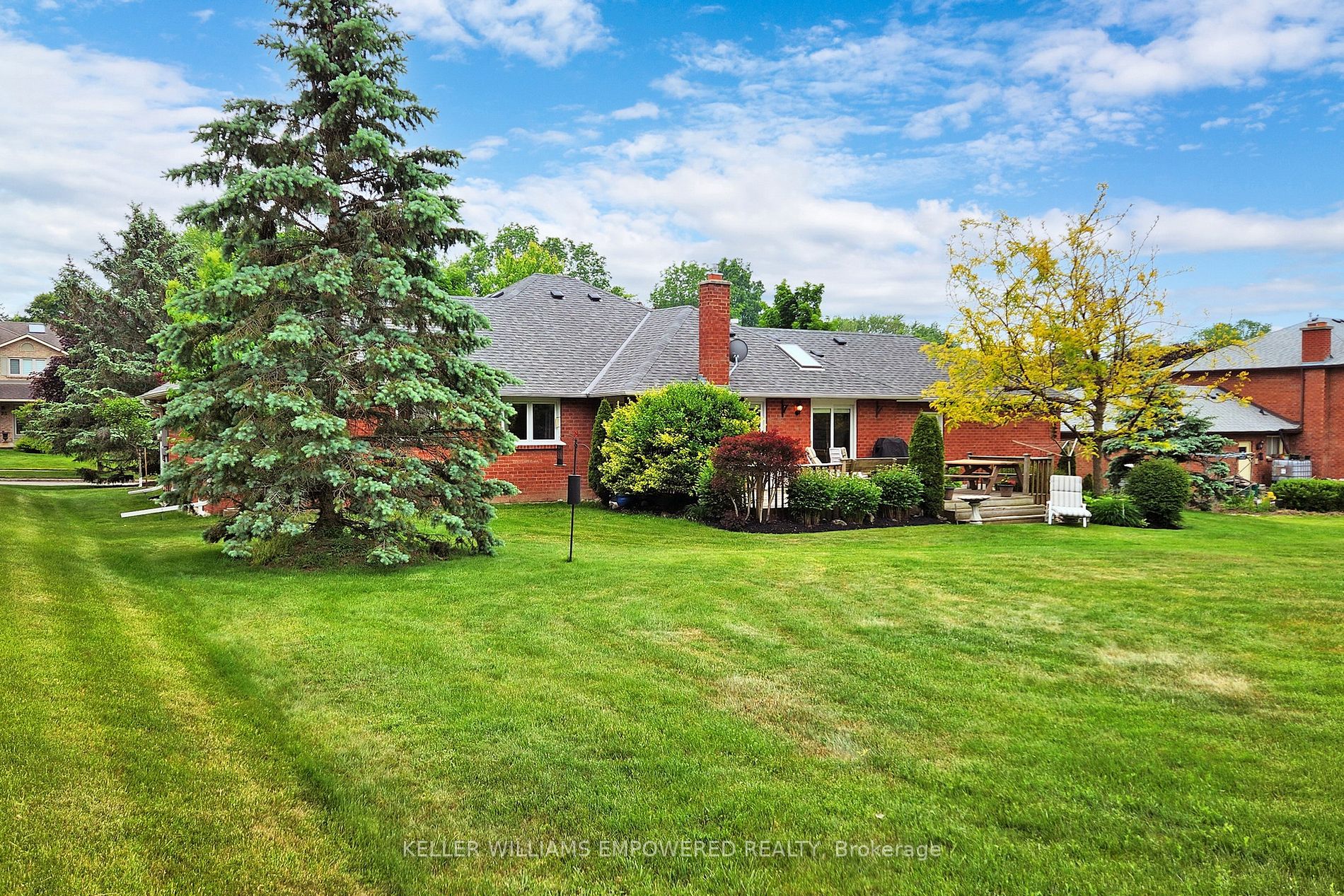 20 Arthur Hall Dr