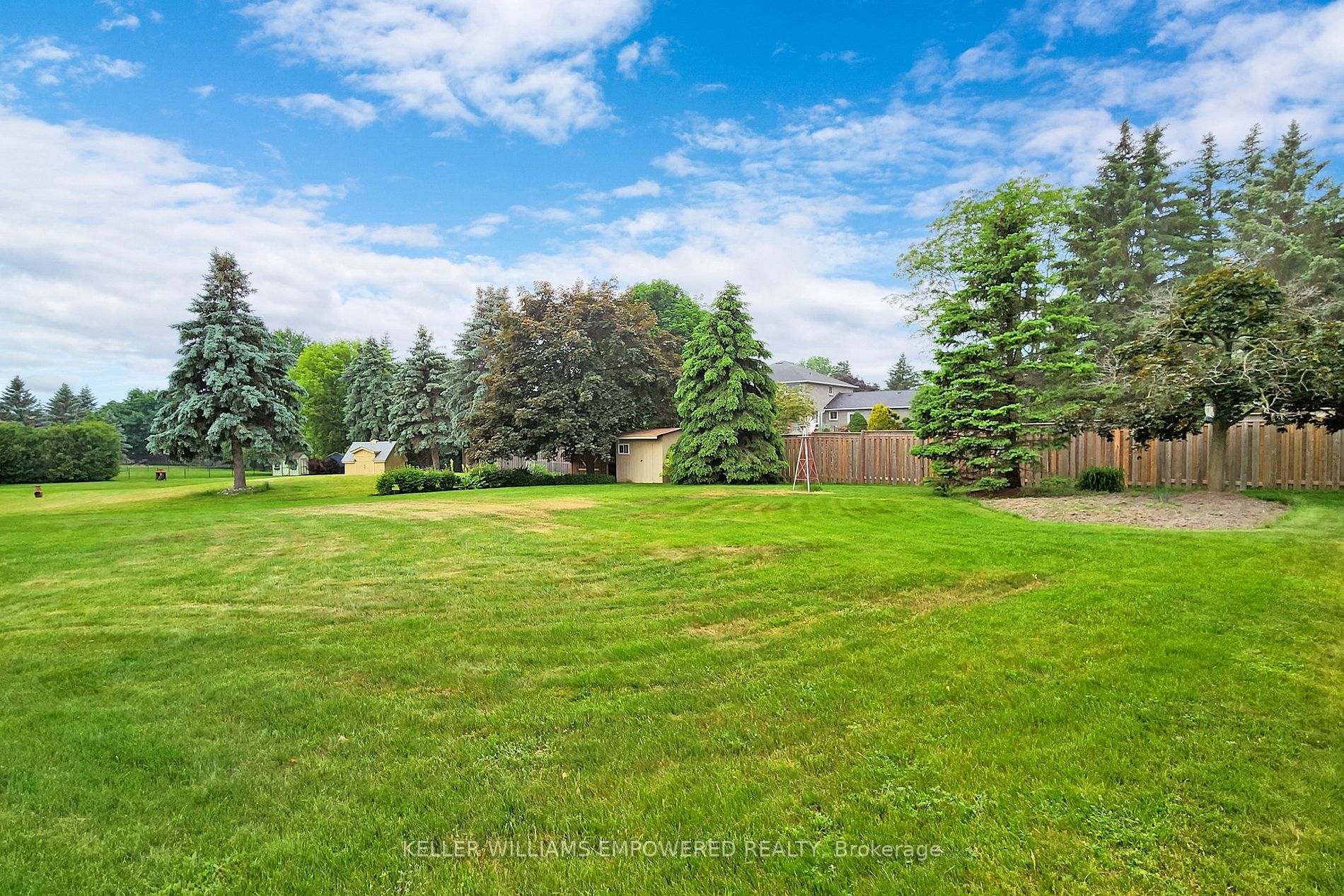 20 Arthur Hall Dr