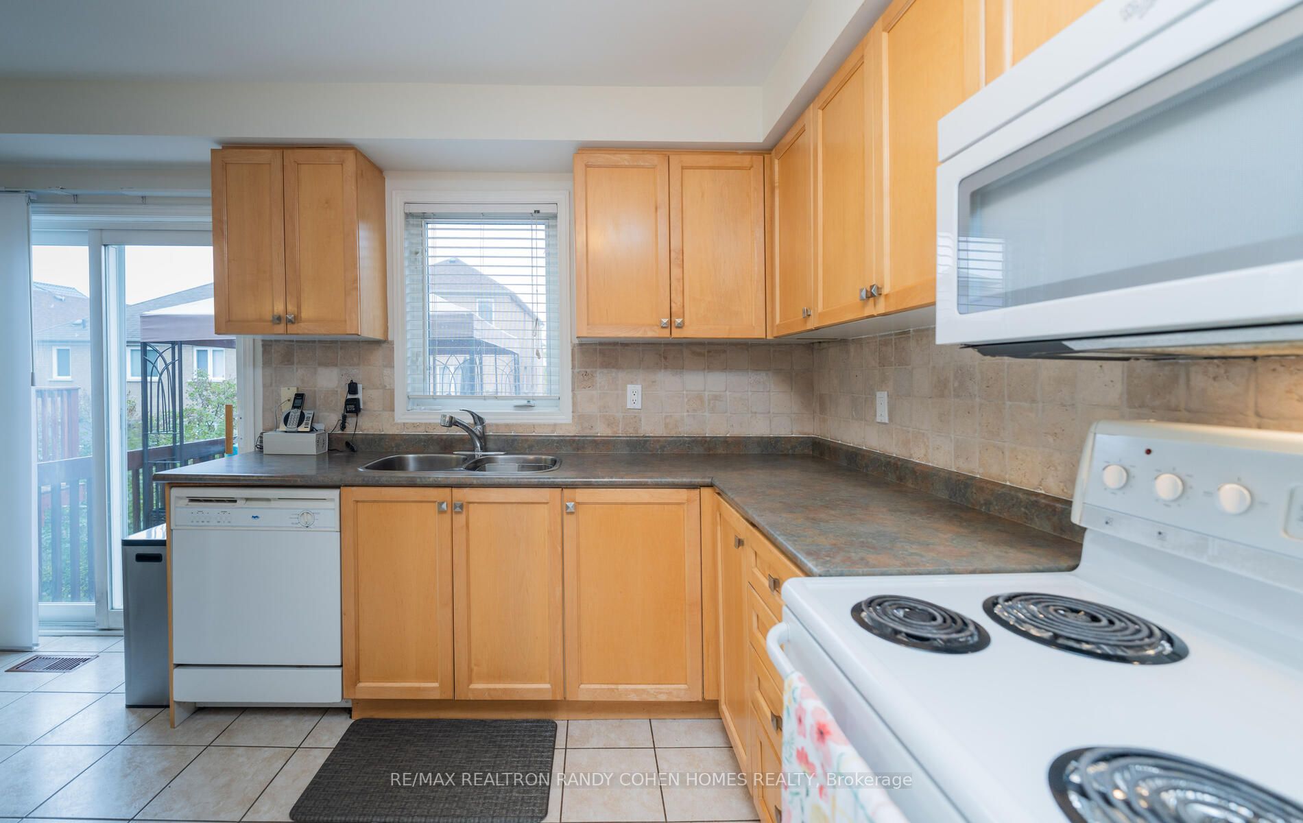 63 Sassafras Circle