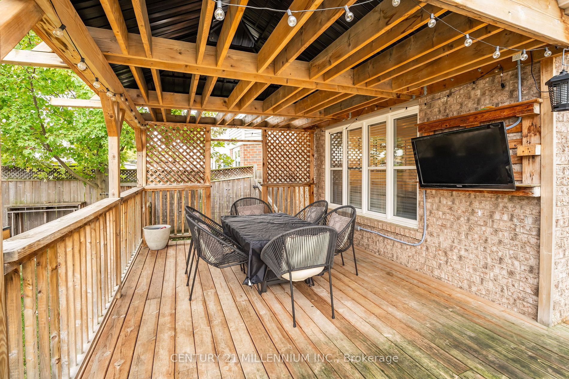 66 Kidd Cres