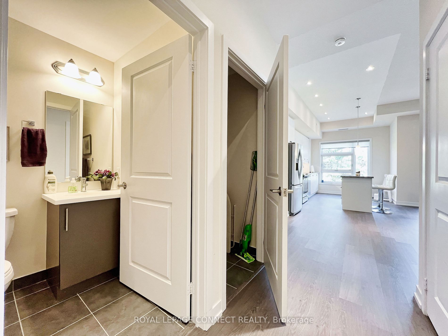 555 William Graham Dr, #Ph #412