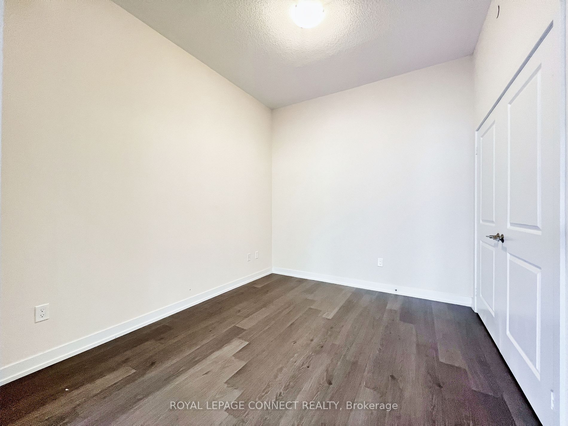 555 William Graham Dr, #Ph #412