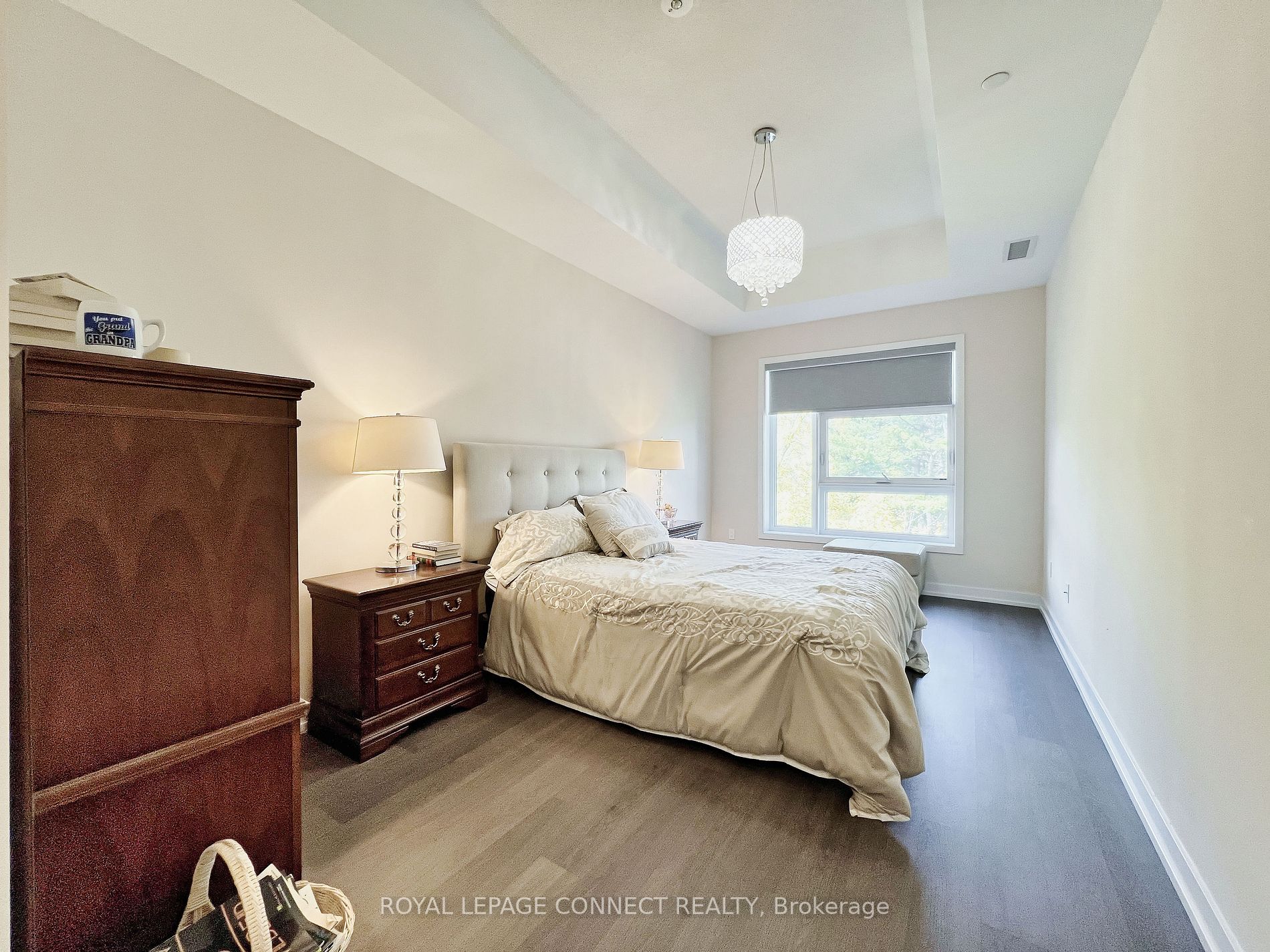 555 William Graham Dr, #Ph #412