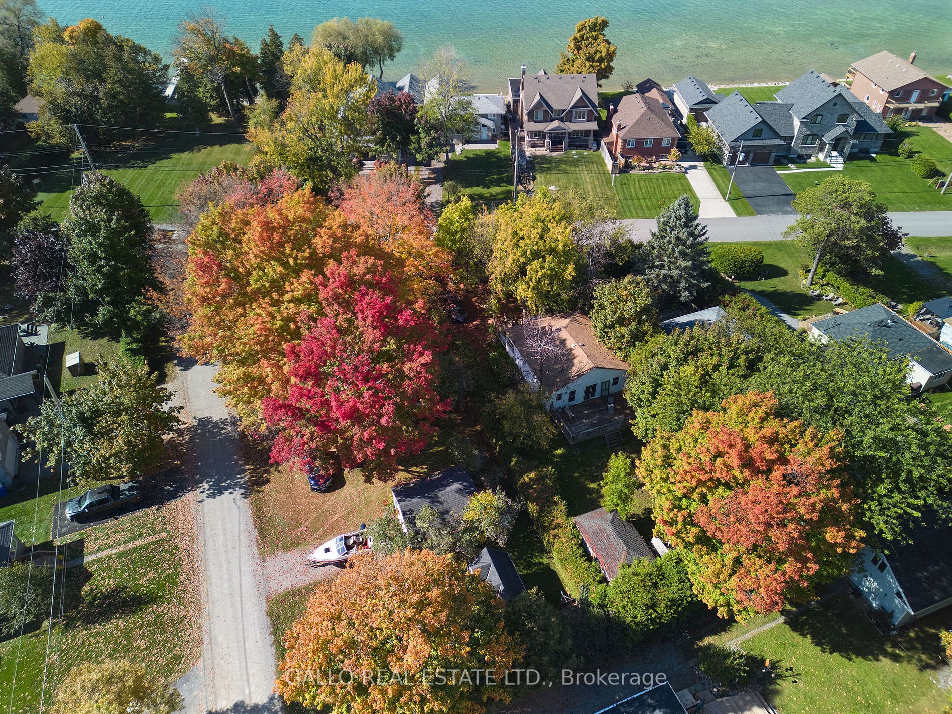 39 Blue Heron Dr