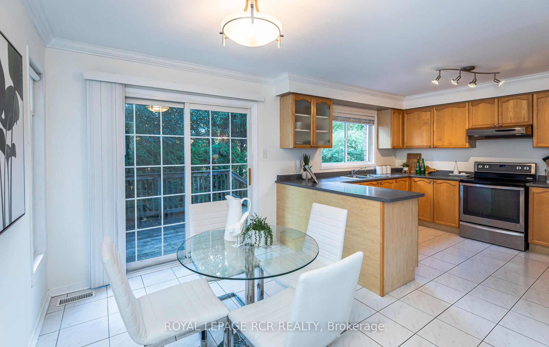 47 Buttonwood Tr