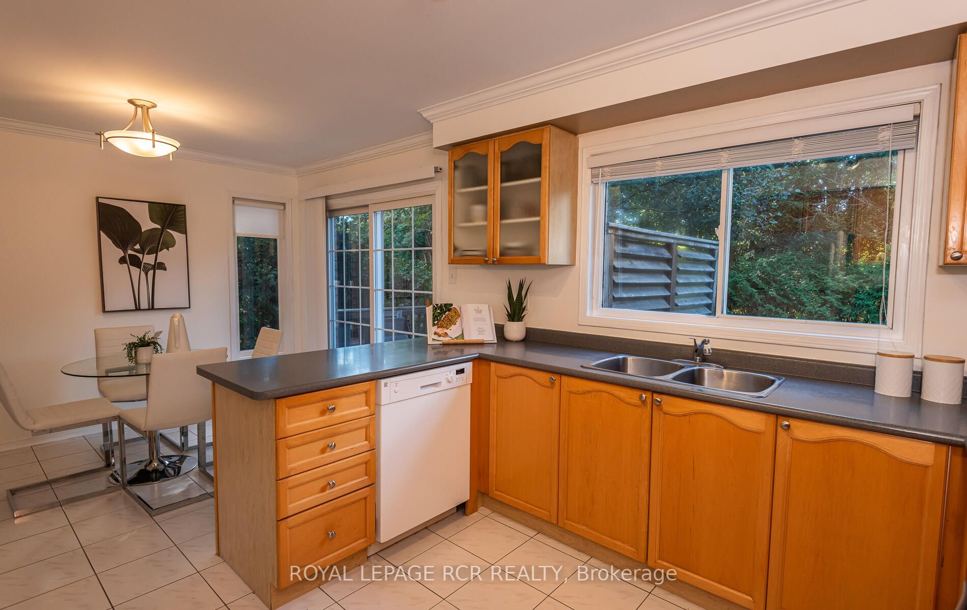 47 Buttonwood Tr