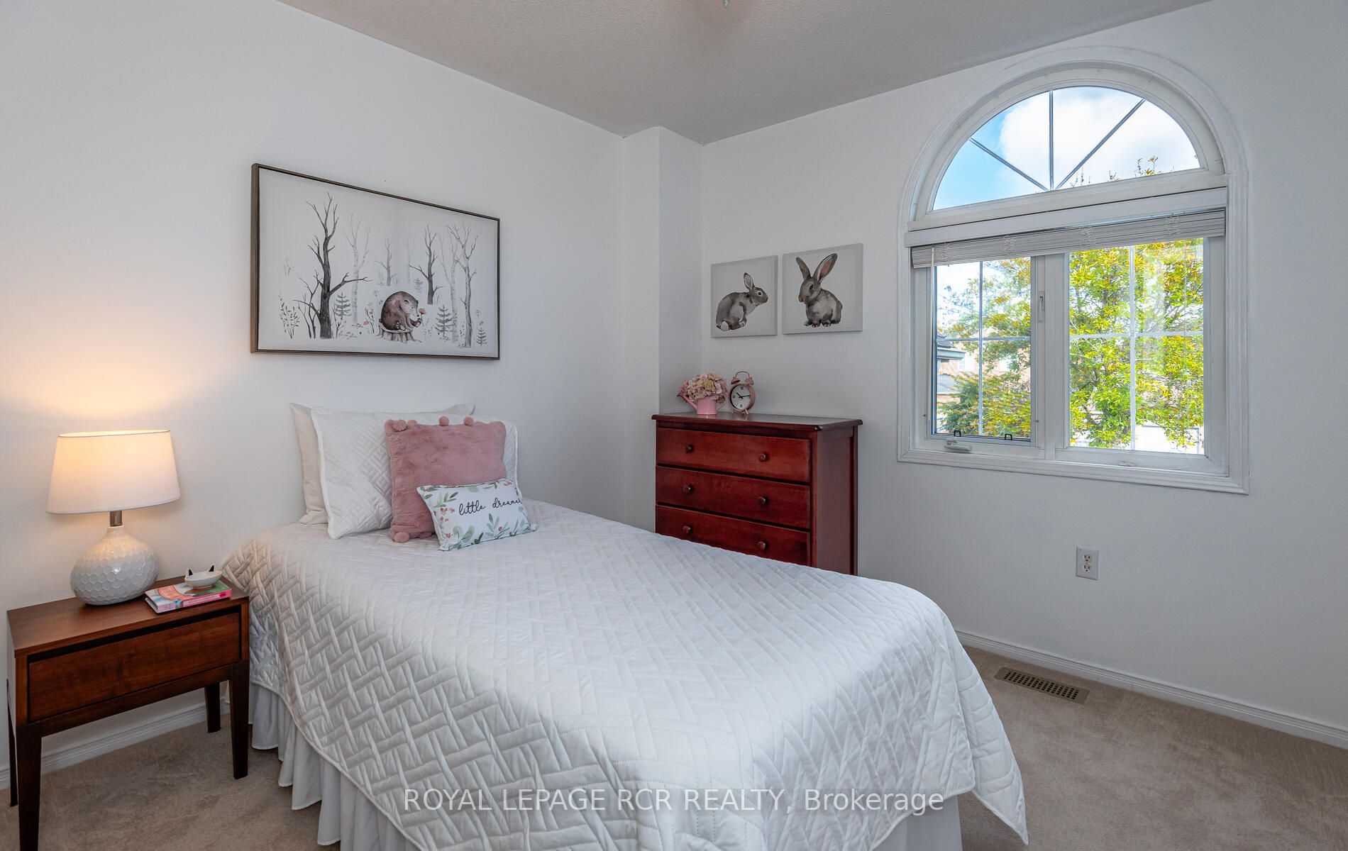 47 Buttonwood Tr