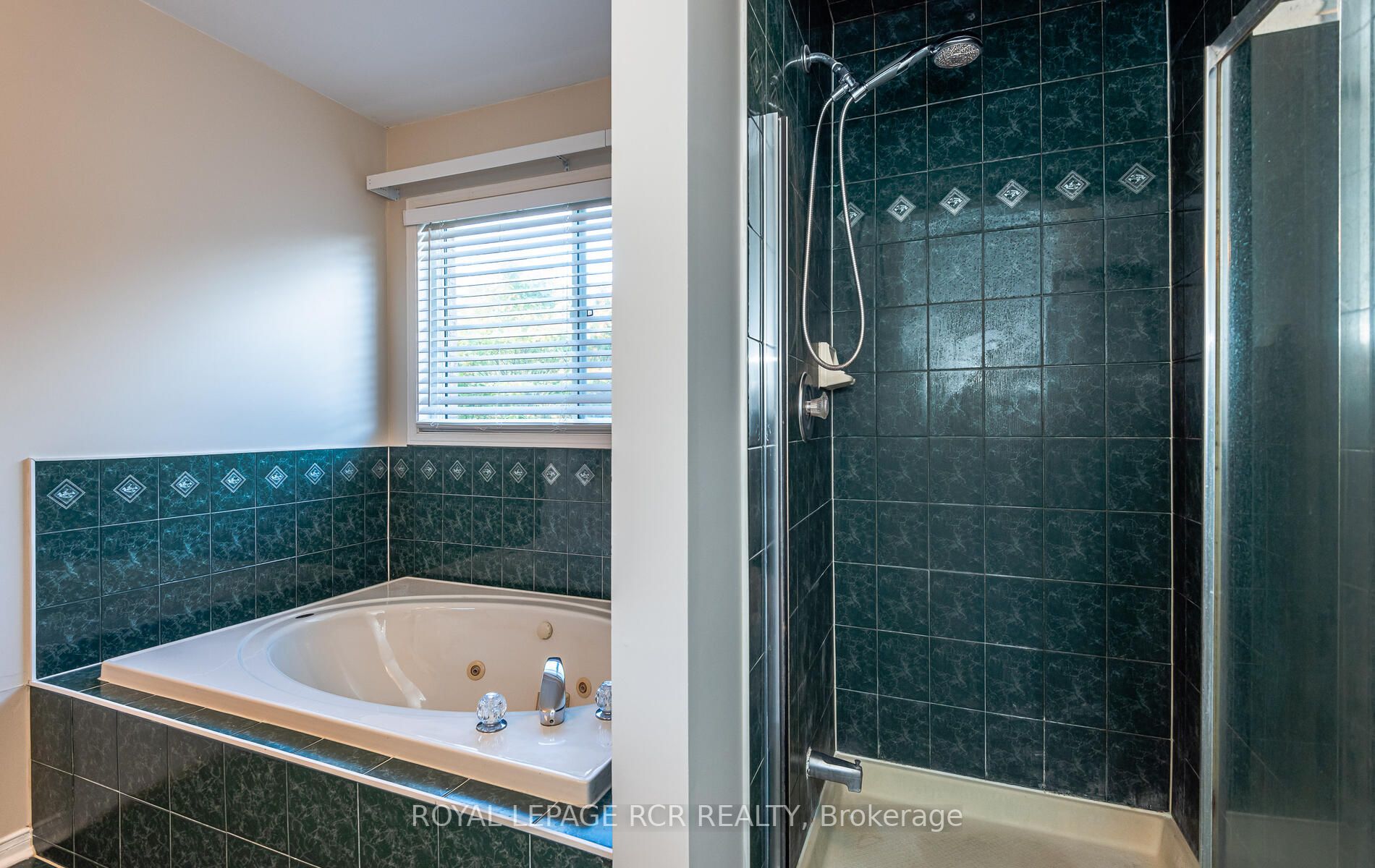 47 Buttonwood Tr