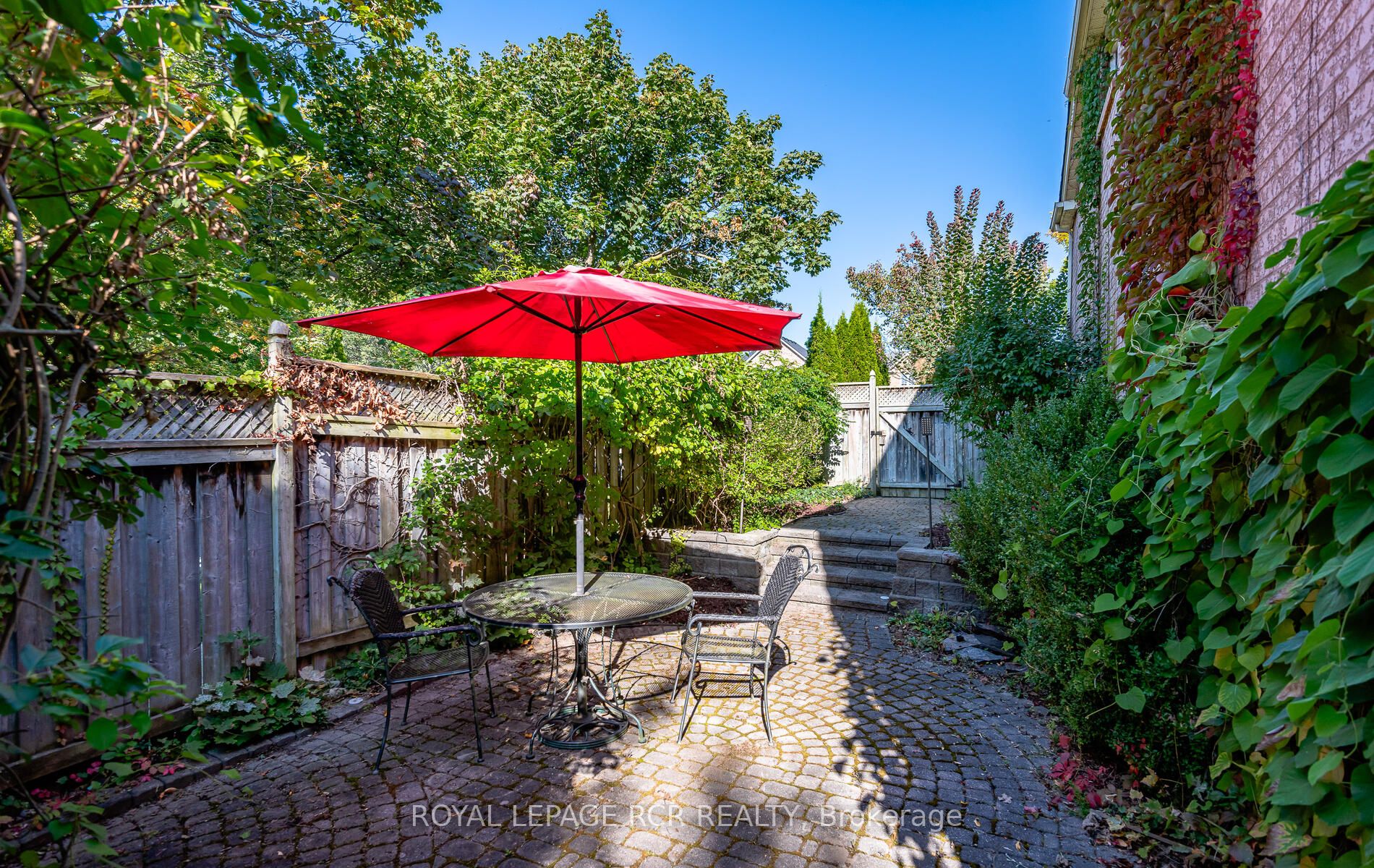 47 Buttonwood Tr