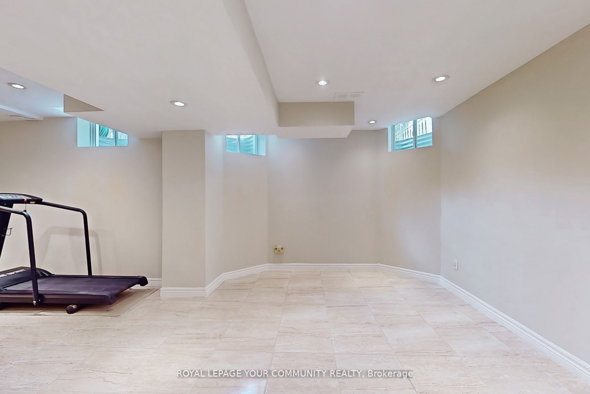 46 Venice Crescent