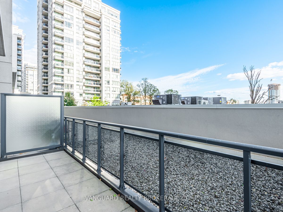 75 North Park Rd, #208