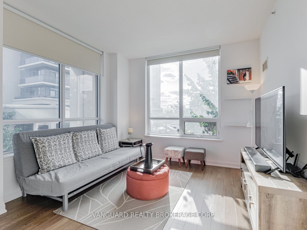 75 North Park Rd, #208