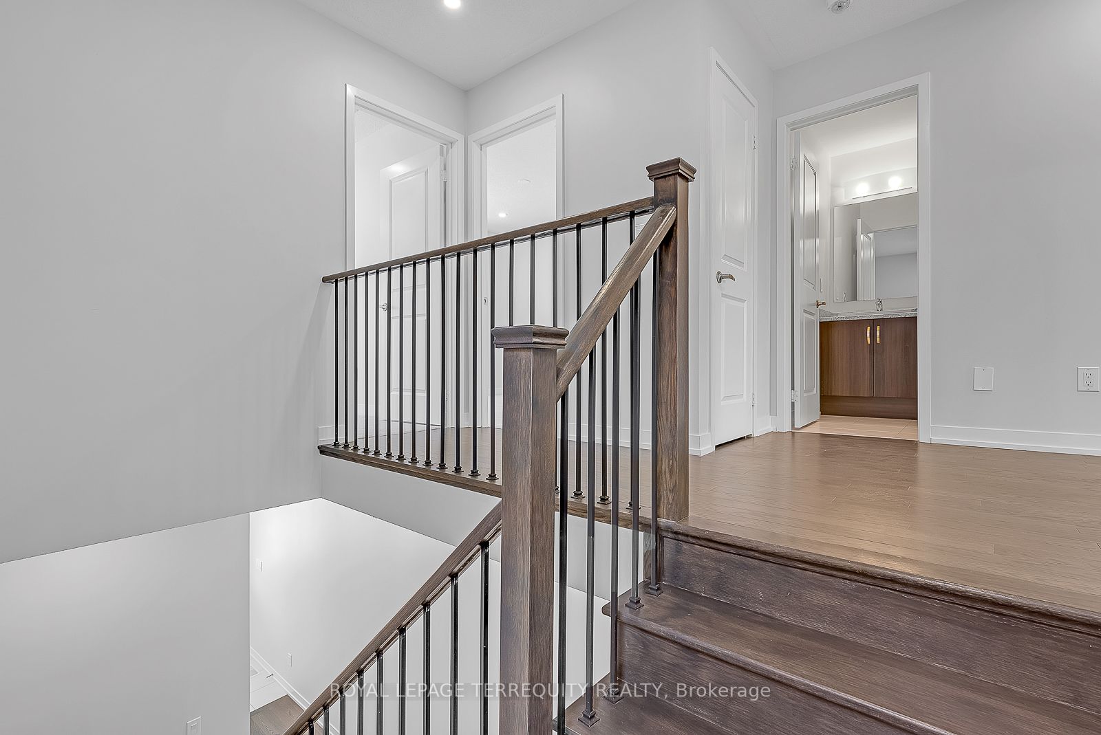 122 Maguire Rd