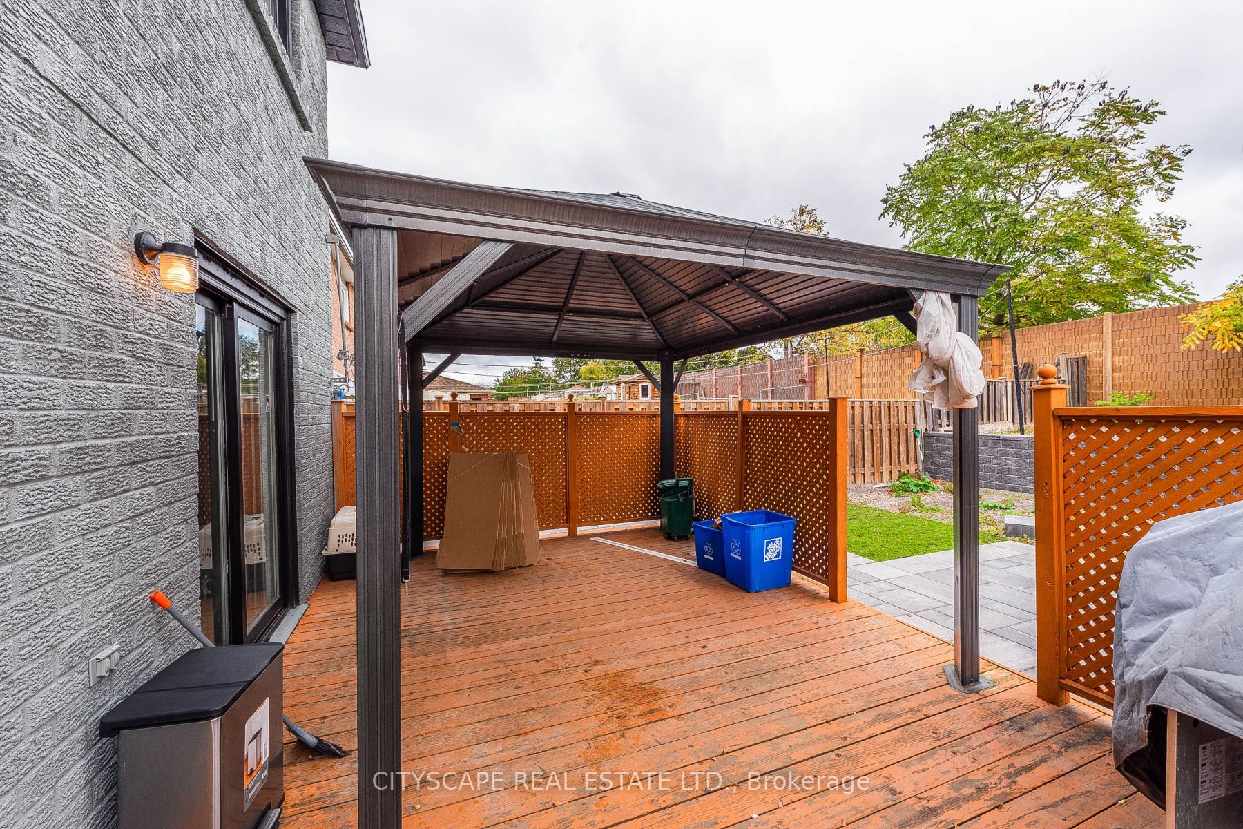 47 Birch Meadow Outlook