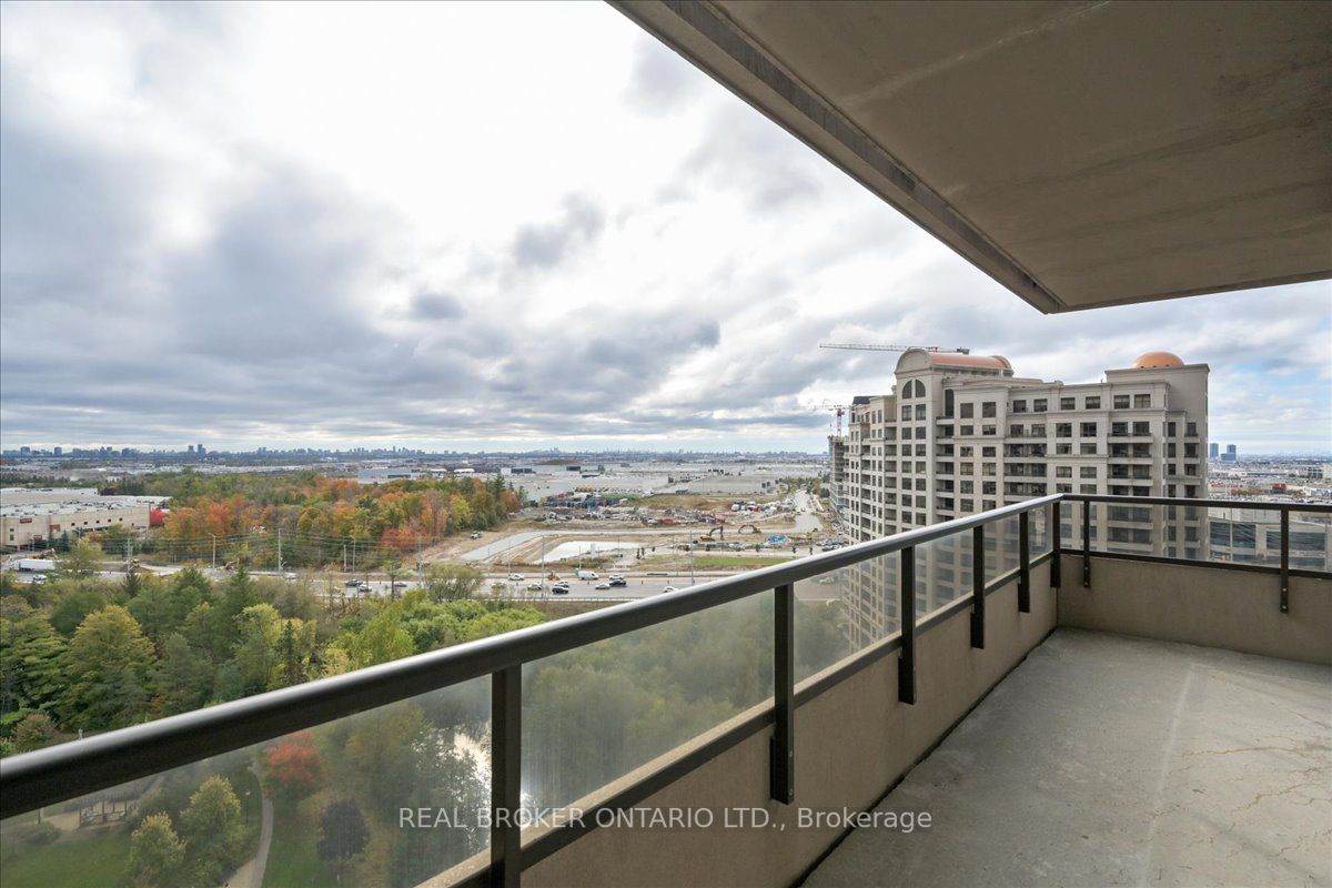 9235 Jane St, #1506