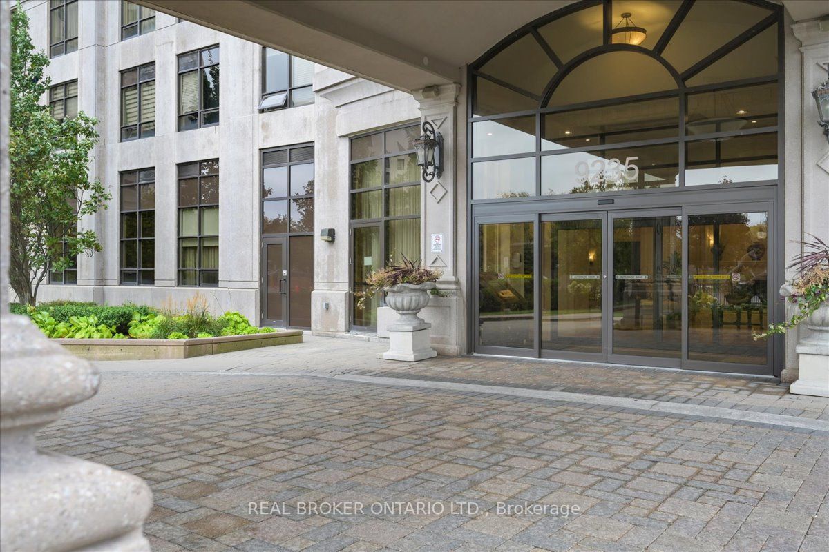 9235 Jane St, #1506