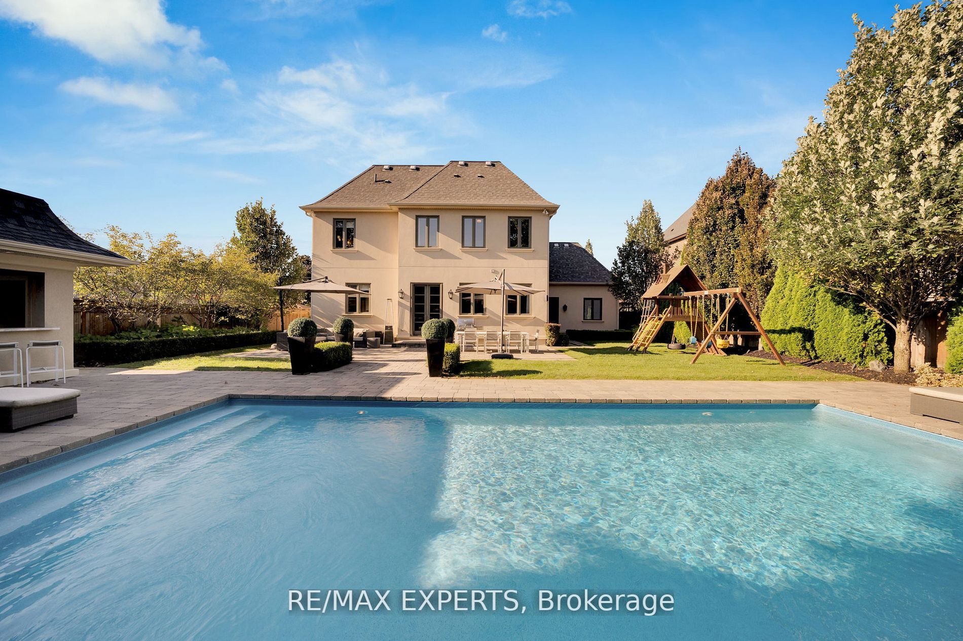 181 Kingslynn Drive