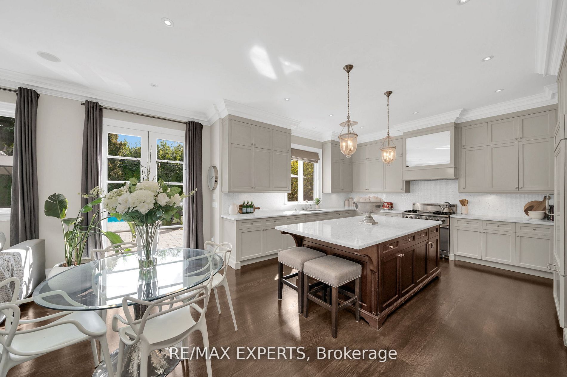 181 Kingslynn Drive