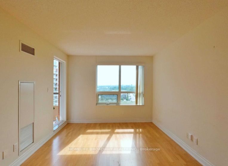 60 South Town Centre Blvd, #1002