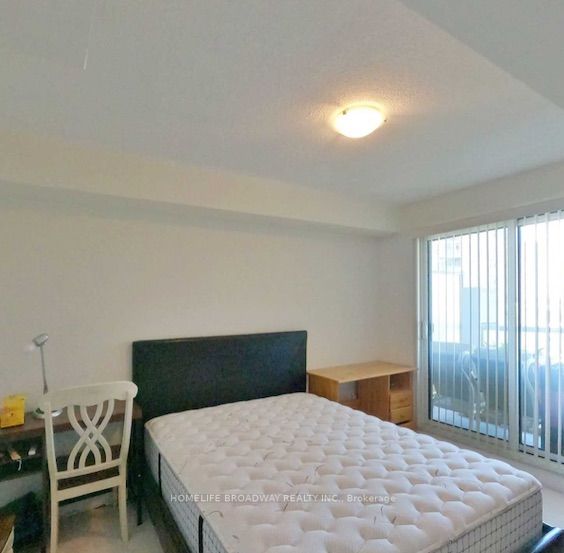 60 South Town Centre Blvd, #1002