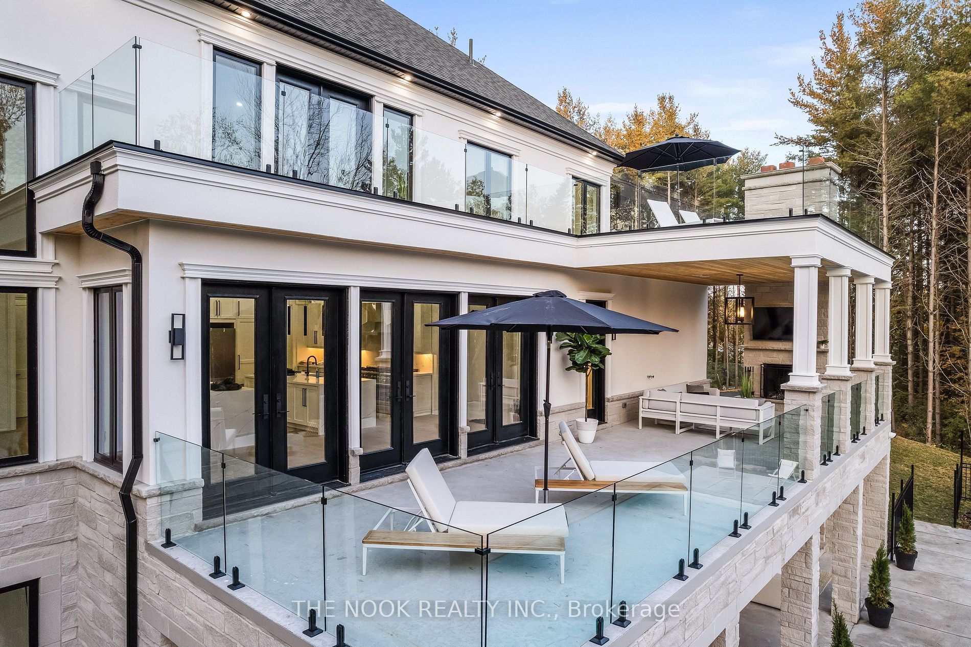 380 Reach St