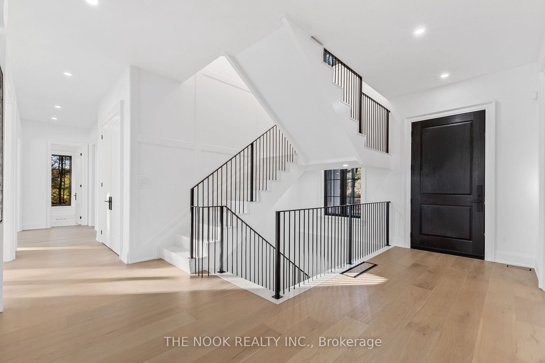 380 Reach St