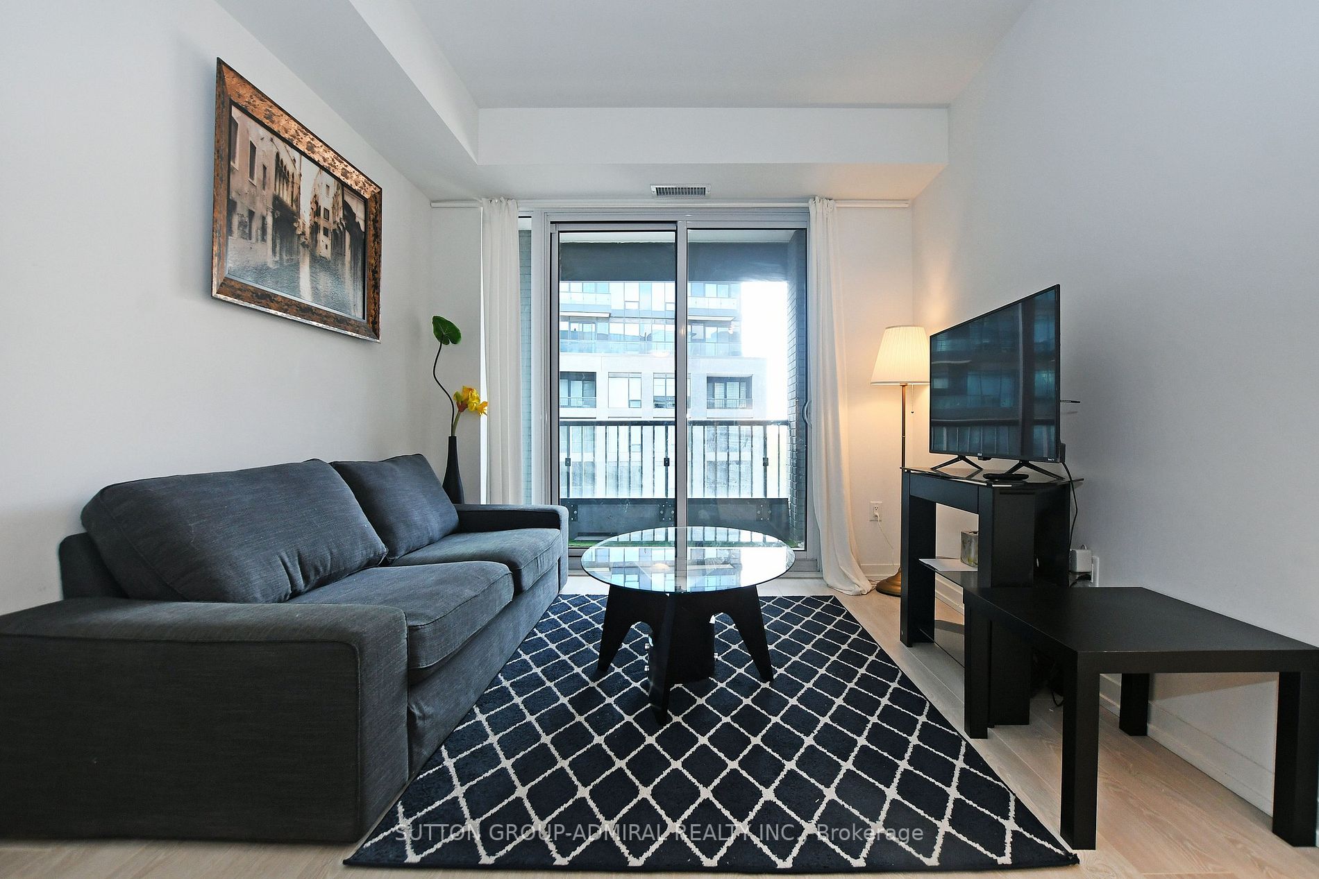 8868 Yonge St, #505E