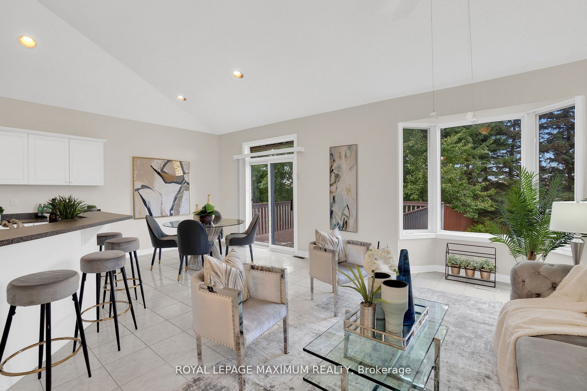 93 Mira Vista Pl