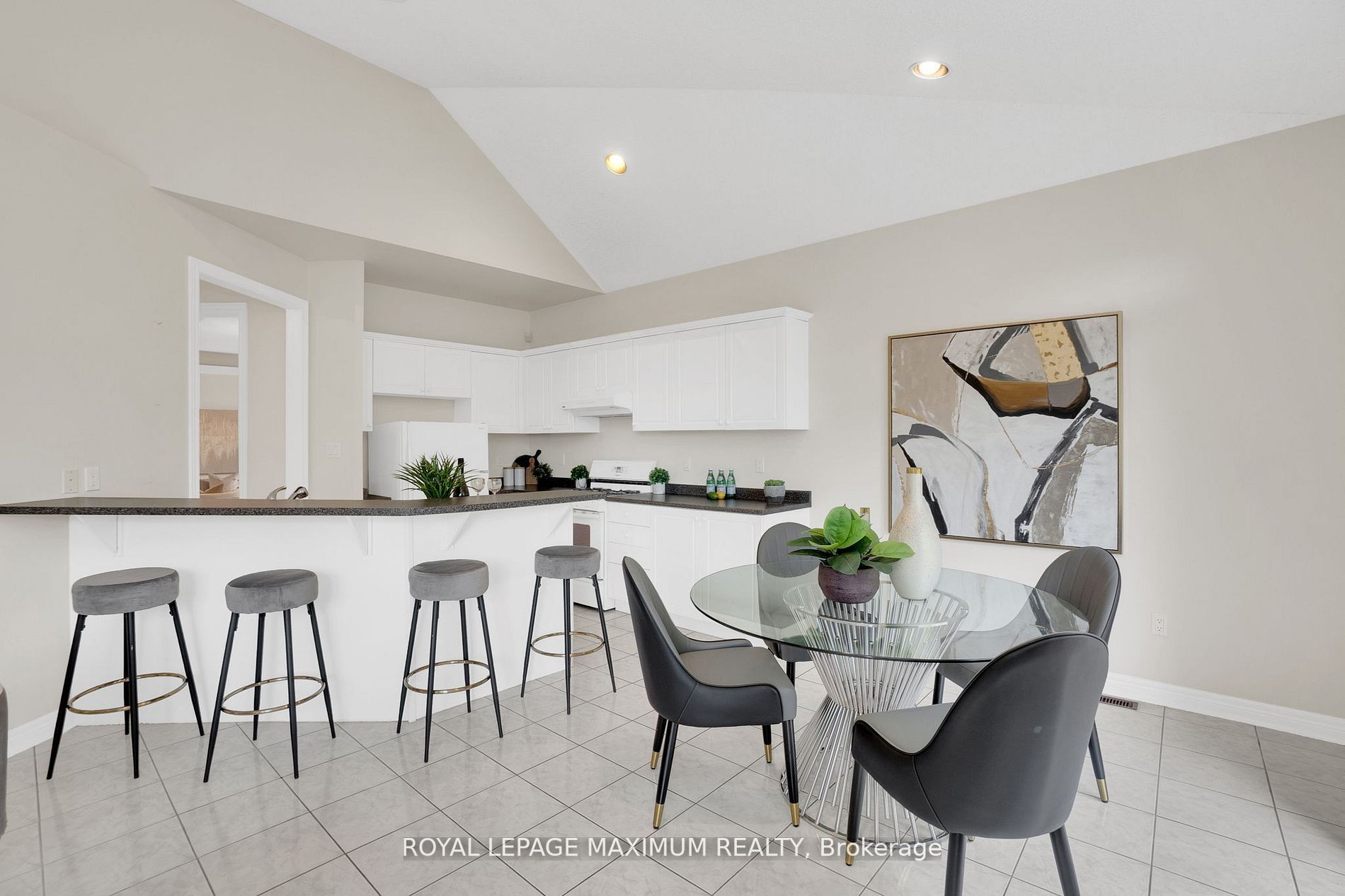 93 Mira Vista Pl